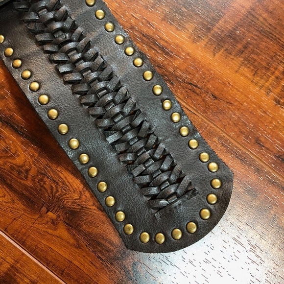 Vintage 90s M/L BoHo Hippy Brown Woven Distressed Faux Leather Studded Buckl… main image 4